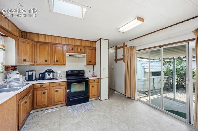 96 E Kipling Drive, Pueblo West, CO 81003