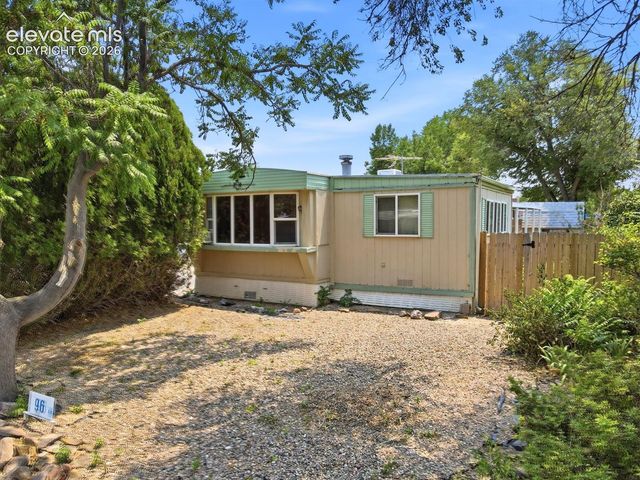 96 E Kipling Drive, Pueblo West, CO 81003