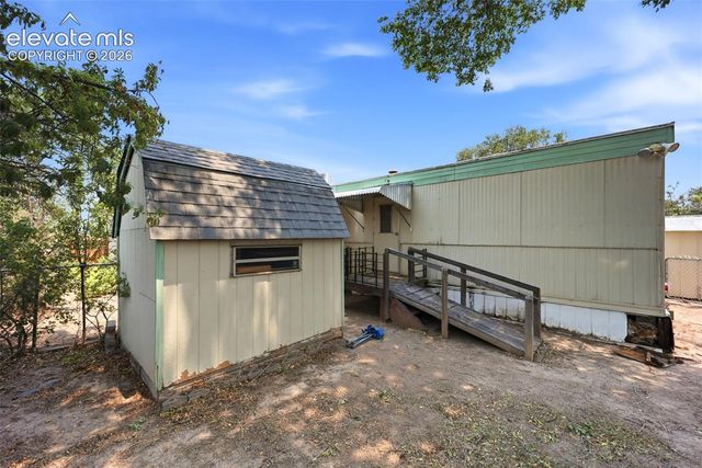 96 E Kipling Drive, Pueblo West, CO 81003