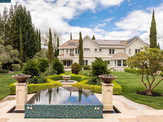 115 Stephanie Ln, Alamo, CA 94507