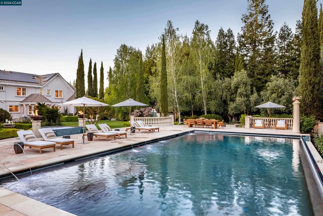 115 Stephanie Ln, Alamo, CA 94507