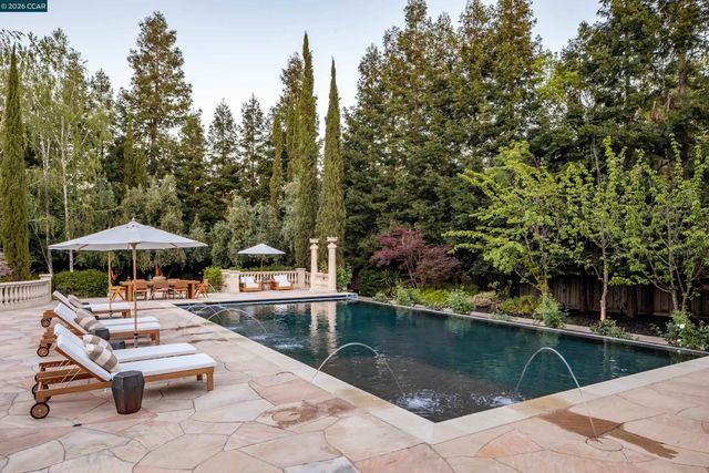 115 Stephanie Ln, Alamo, CA 94507