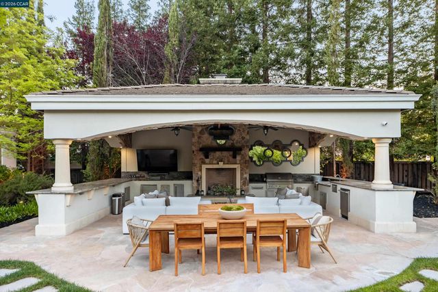115 Stephanie Ln, Alamo, CA 94507