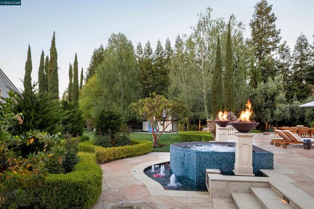 115 Stephanie Ln, Alamo, CA 94507