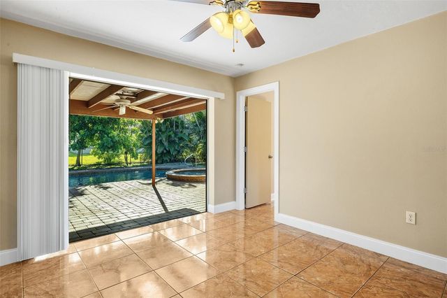 1063 SE 20TH PLACE, Cape Coral, FL 33990