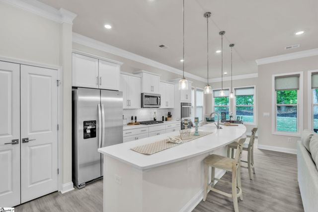 1767 Wabash Place, Boiling Springs, SC 29613