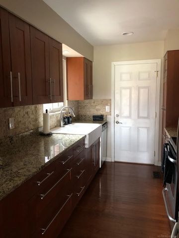 48295 Bayshore Drive, Van Buren Twp, MI 48111
