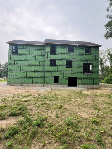 75 Elite Drive, Cranston, RI 02921
