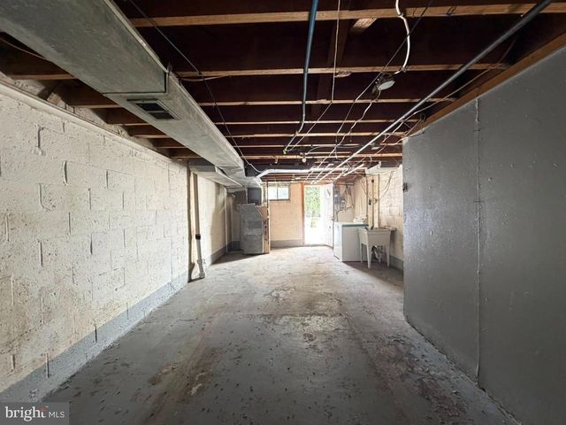 4519 PALL MALL RD, Baltimore, MD 21215