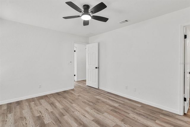 2304 CENTENNIAL BOULEVARD, Leesburg, FL 34748