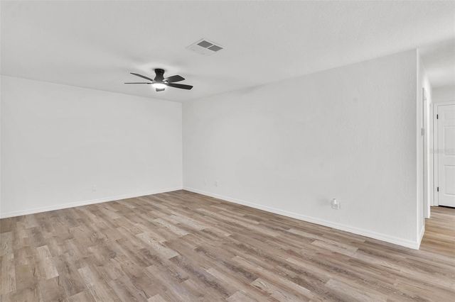 2304 CENTENNIAL BOULEVARD, Leesburg, FL 34748