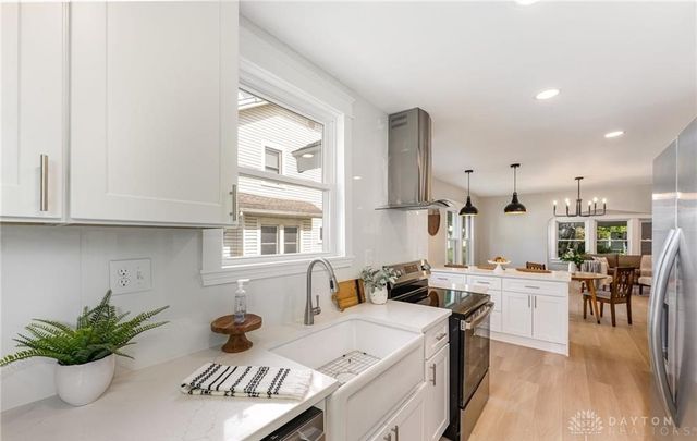 347 Hadley Avenue, Oakwood, OH 45419