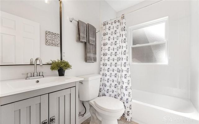 347 Hadley Avenue, Oakwood, OH 45419