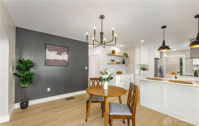 347 Hadley Avenue, Oakwood, OH 45419