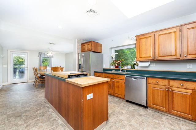 85 Nott Highway, Ashford, CT 06278
