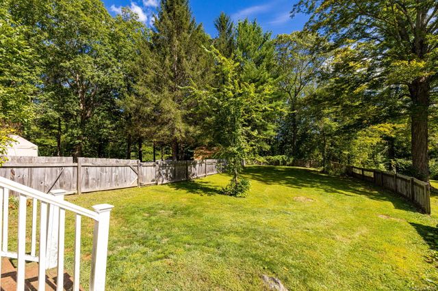 85 Nott Highway, Ashford, CT 06278