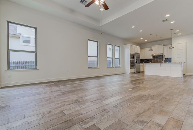 6712 Kalahari DR, Austin, TX 78739