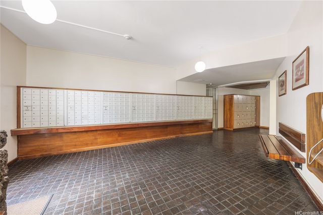 750 Amana Street 1803, Honolulu, HI 96814