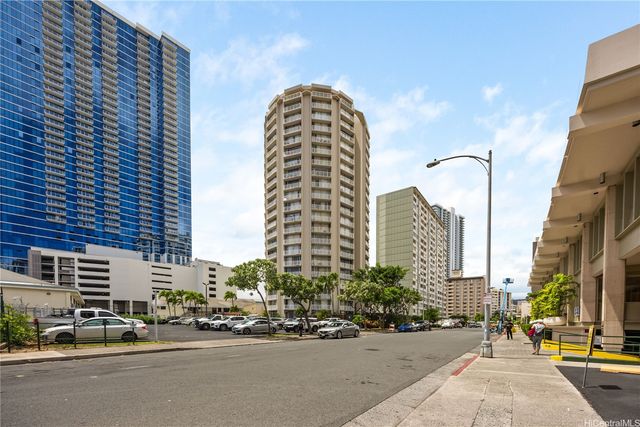 750 Amana Street 1803, Honolulu, HI 96814