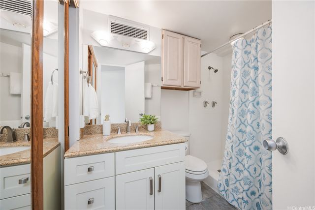 750 Amana Street 1803, Honolulu, HI 96814