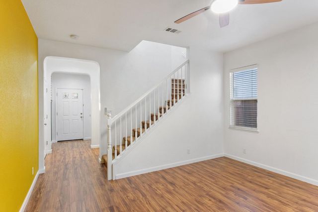 1444 Hearthsong Dr, Manteca, CA 95337