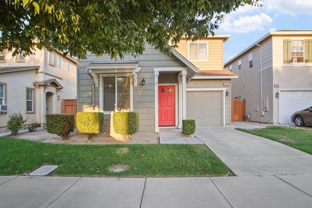 1444 Hearthsong Dr, Manteca, CA 95337