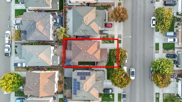 1444 Hearthsong Dr, Manteca, CA 95337