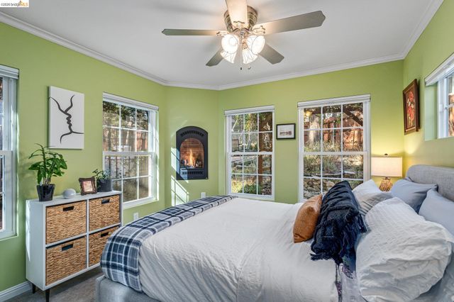 22860 Fuller Rd, Twain Harte, CA 95383