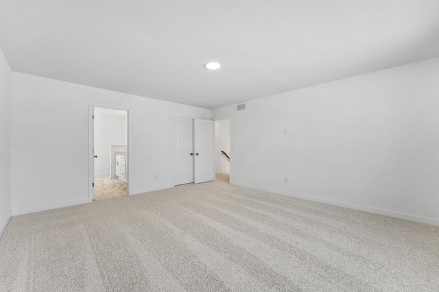 1917 Ironwood Drive, Carver, MN 55315