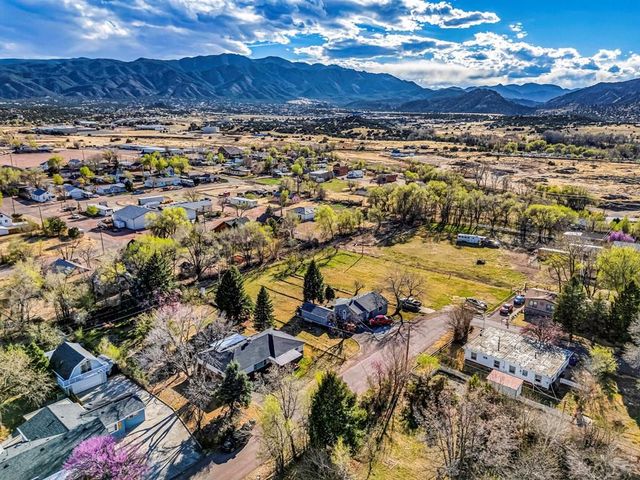 812 Capitol Hill St, Canon City, CO 81212