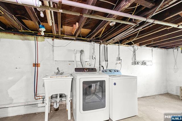 99 Columbus Avenue, Closter, NJ 07624