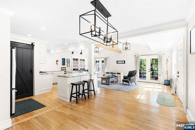 99 Columbus Avenue, Closter, NJ 07624