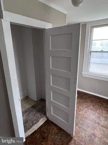 224 DELSEA DR, Westville, NJ 08093