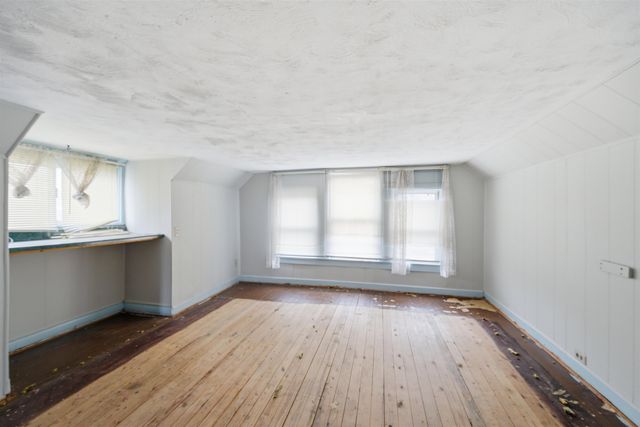 1308 S Market St, Wichita, KS 67211