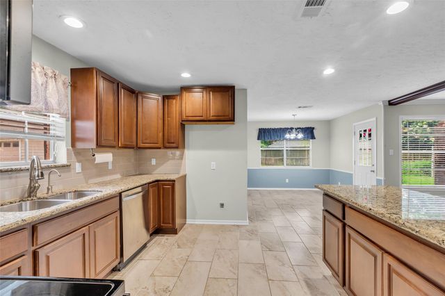 8115 Winding Oak Lane, Spring, TX 77379