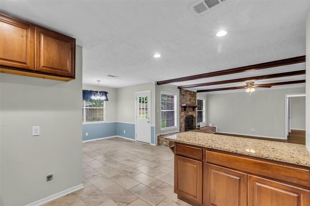 8115 Winding Oak Lane, Spring, TX 77379