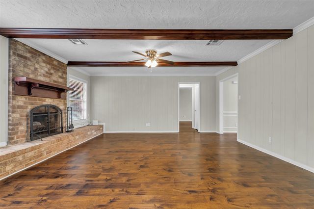 8115 Winding Oak Lane, Spring, TX 77379