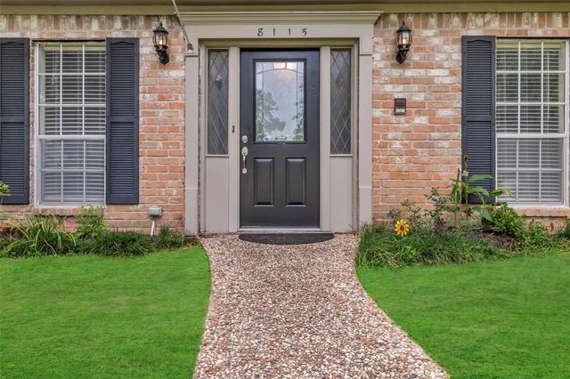 8115 Winding Oak Lane, Spring, TX 77379