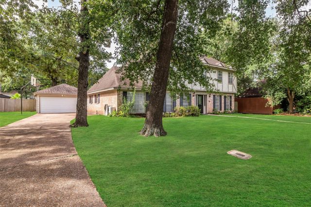 8115 Winding Oak Lane, Spring, TX 77379