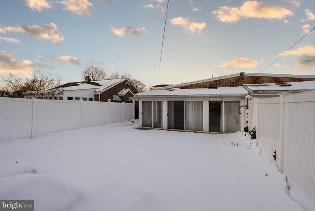 1314 OAKMONT ST, Philadelphia, PA 19111