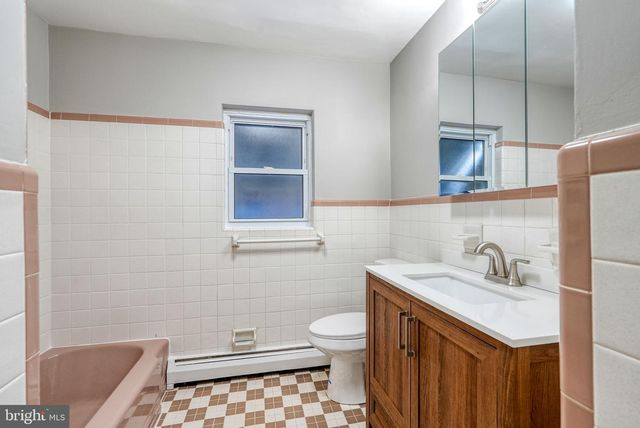 1314 OAKMONT ST, Philadelphia, PA 19111