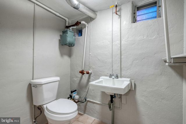 1314 OAKMONT ST, Philadelphia, PA 19111