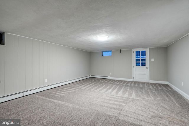 1314 OAKMONT ST, Philadelphia, PA 19111