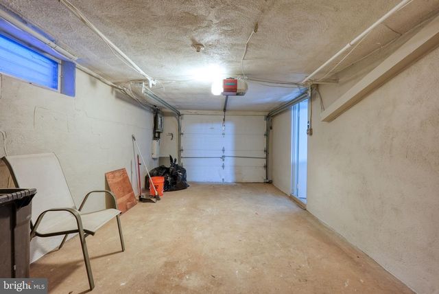 1314 OAKMONT ST, Philadelphia, PA 19111