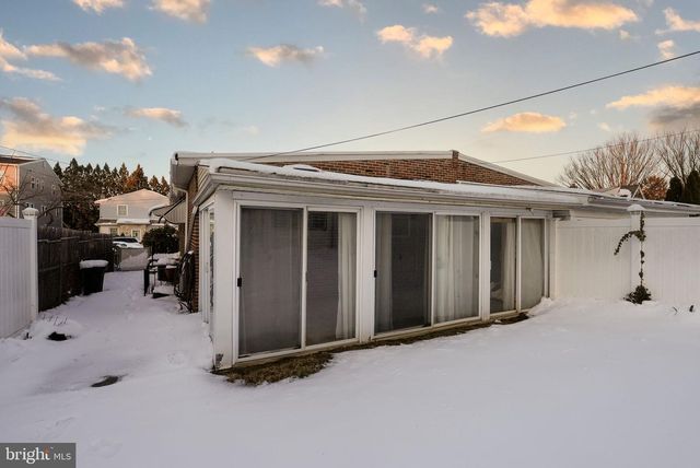 1314 OAKMONT ST, Philadelphia, PA 19111