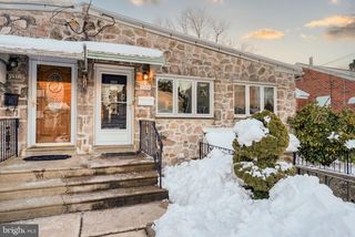 1314 OAKMONT ST, Philadelphia, PA 19111