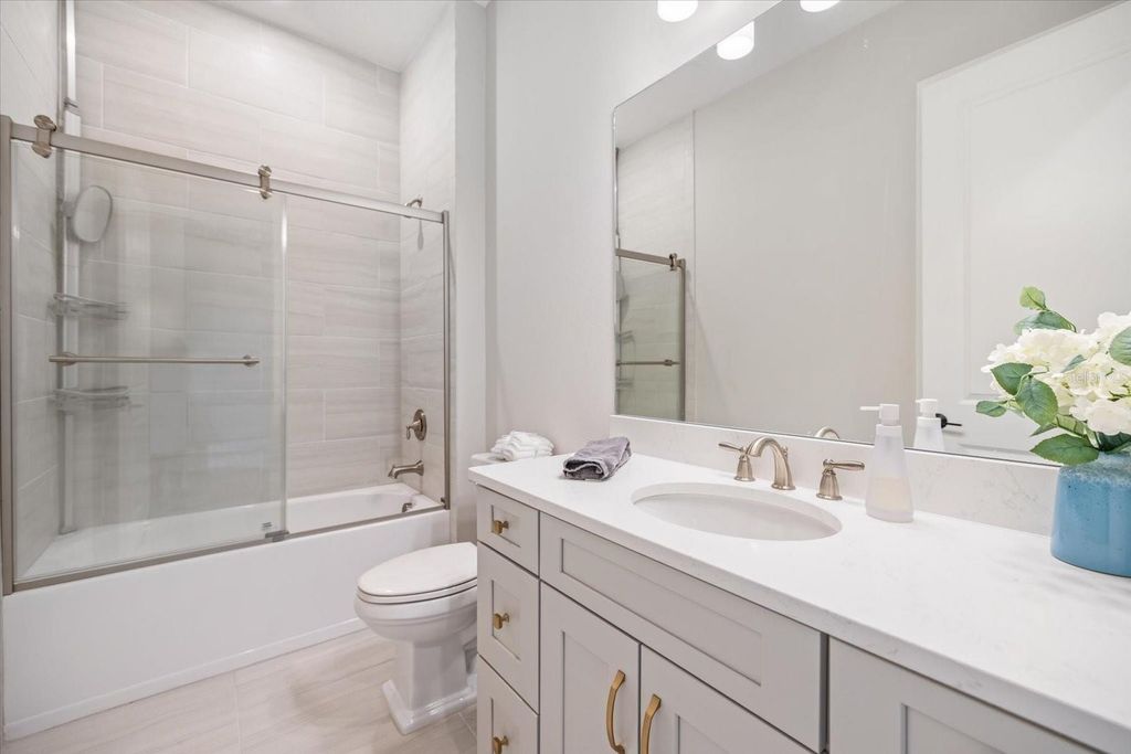 Image 36 of property listing at 3532 SANTA CATERINA BOULEVARD, Bradenton, FL 34211