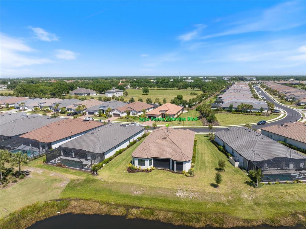 Image 45 of property listing at 3532 SANTA CATERINA BOULEVARD, Bradenton, FL 34211