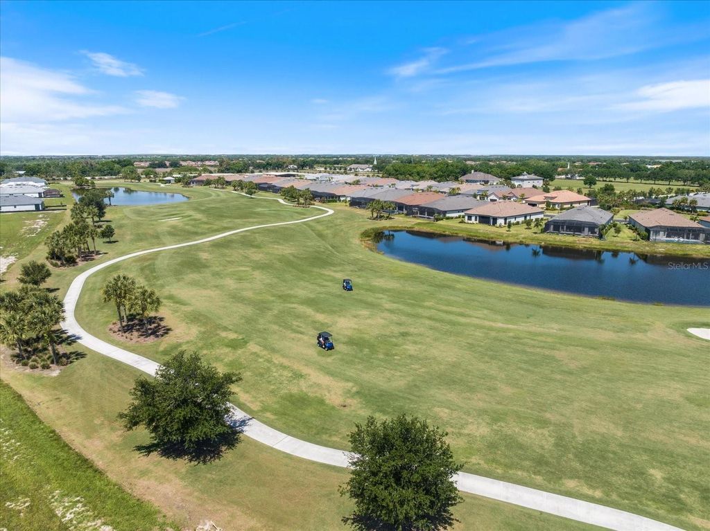 Image 46 of property listing at 3532 SANTA CATERINA BOULEVARD, Bradenton, FL 34211