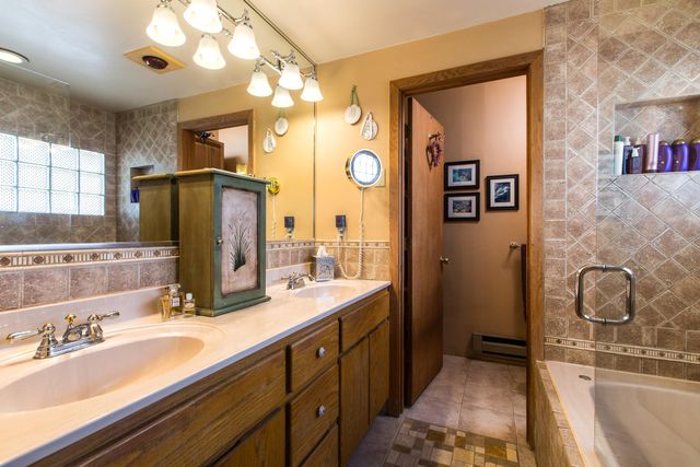 12 Arroyo Trail, Santa Fe, NM 87508